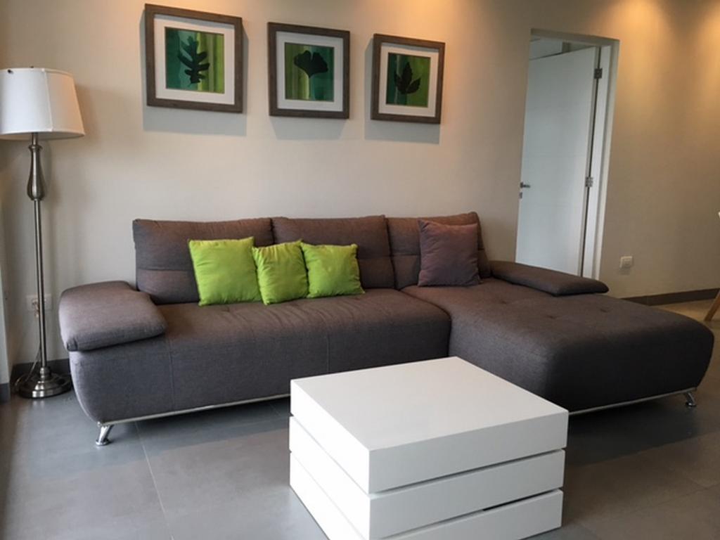 Family Getaway At Nick Price Residences *