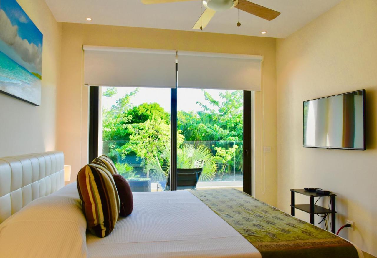 Family Getaway At Nick Price Residences * Playa del Carmen