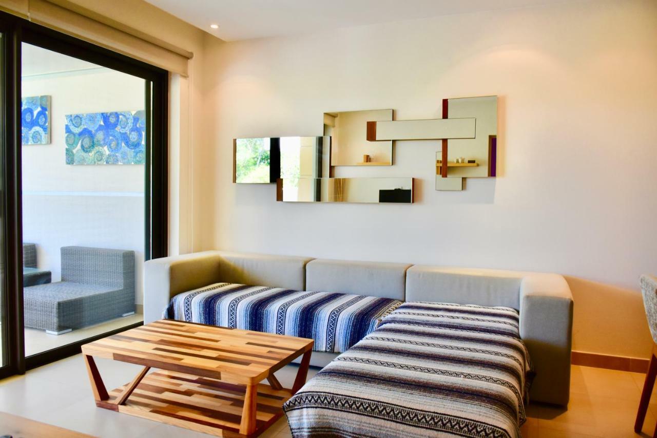 Family Getaway At Nick Price Residences Playa del Carmen