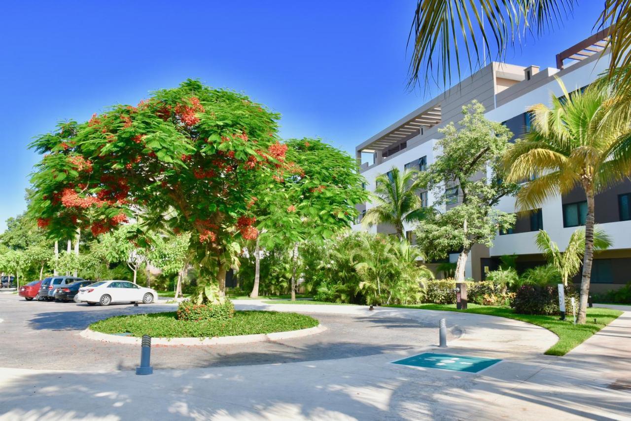 Family Getaway At Nick Price Residences *